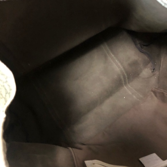 Authentic GUCCI GG MONOGRAM JOY TOTE - Picture 11 of 13